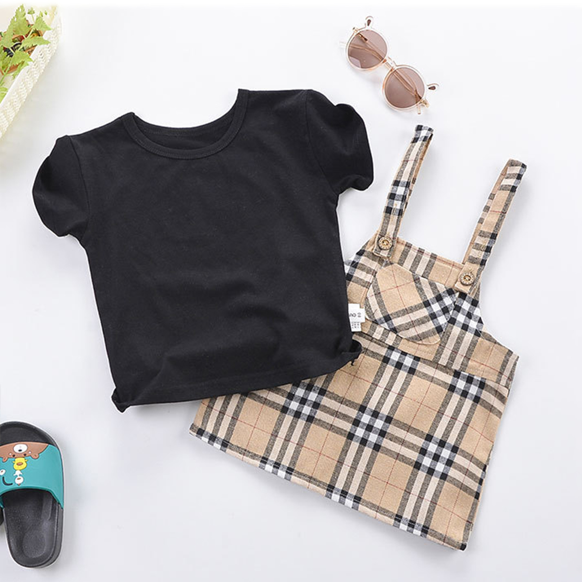 商详页加购品-活动1-Causal Plaid Print T-shirt & Shorts Suit for Brother and Sister Wholesale
