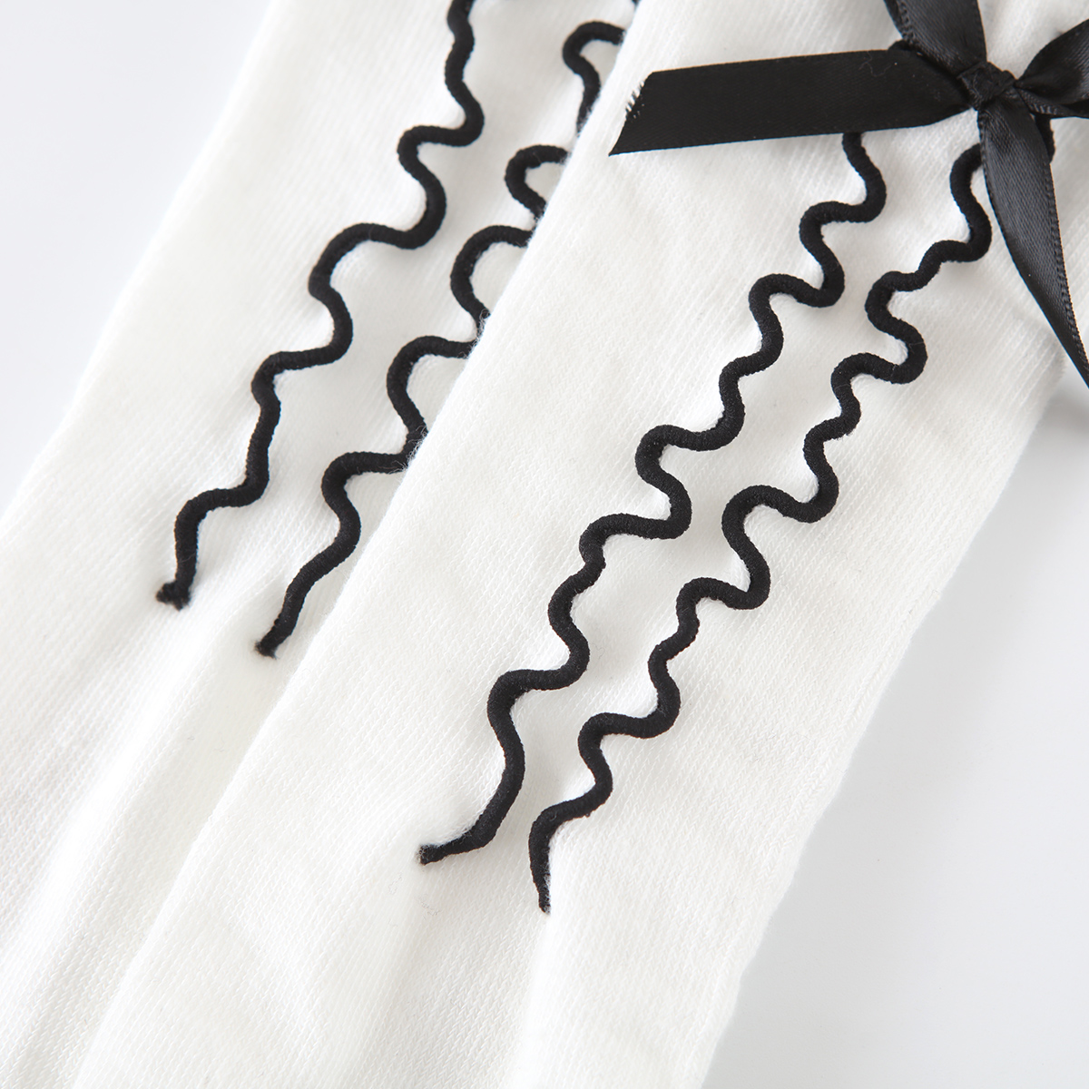 Toddler Girl Bow Lace Design Knee-High Stockings Wholesale