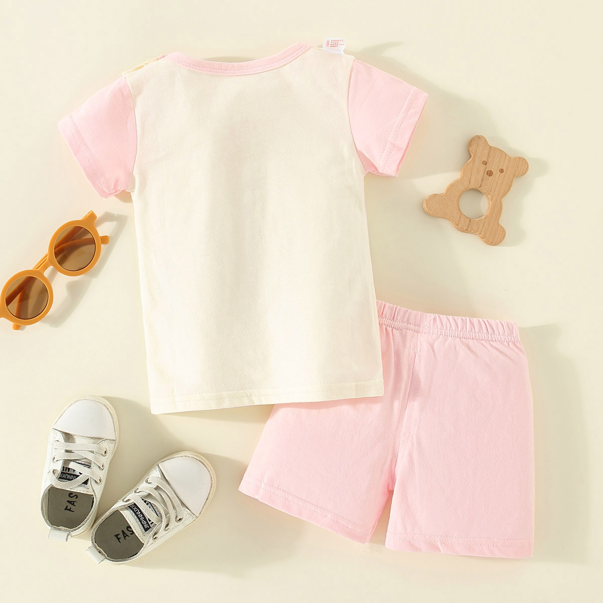 Toddler Girls Cotton Cartoon Color-block Top & Shorts Pajamas Sets Wholesale