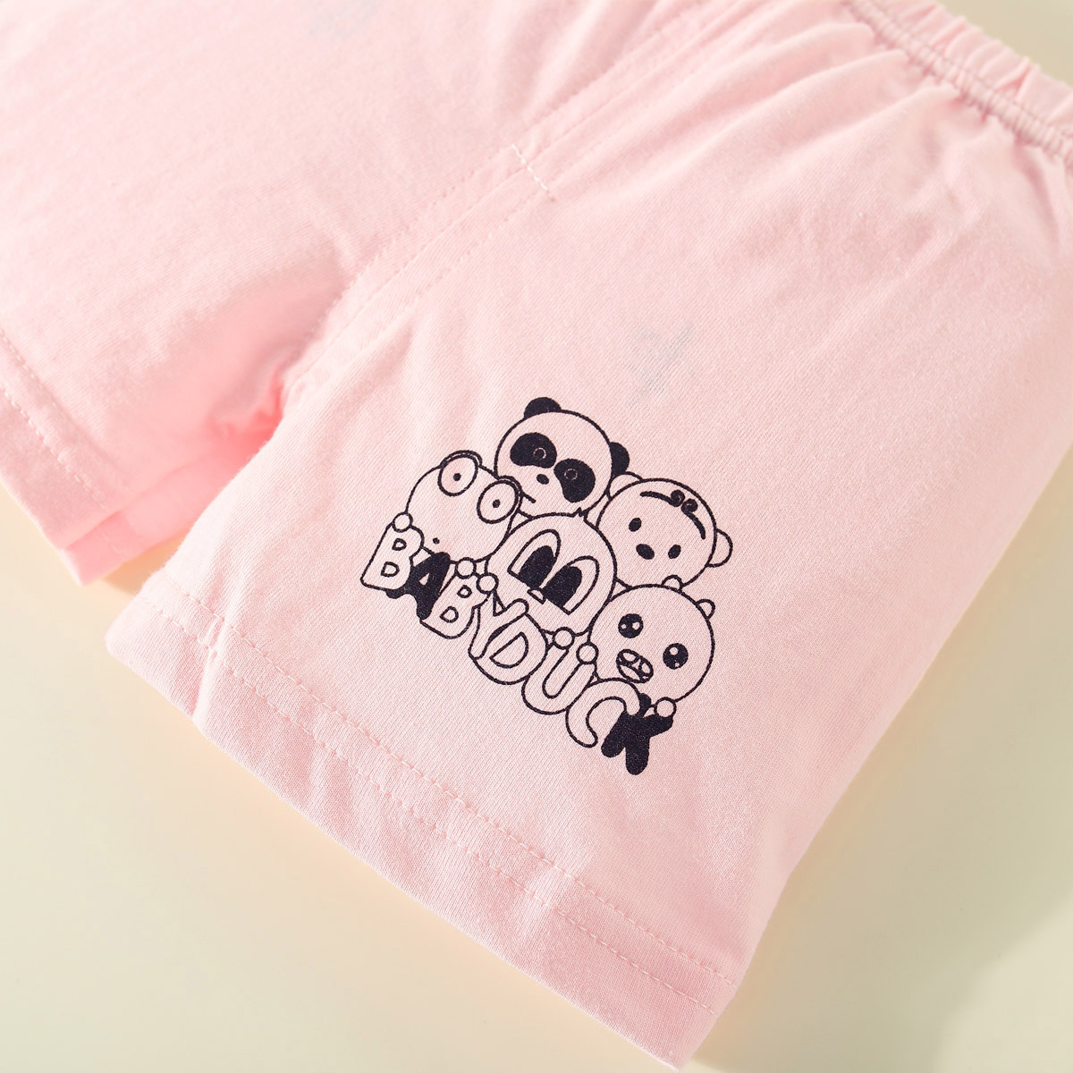 Toddler Girls Cotton Cartoon Color-block Top & Shorts Pajamas Sets Wholesale